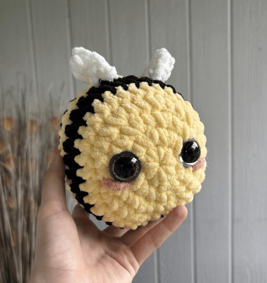 crochet barrel bee plushie | handmade amigurumi bee, round, kawaii, soft